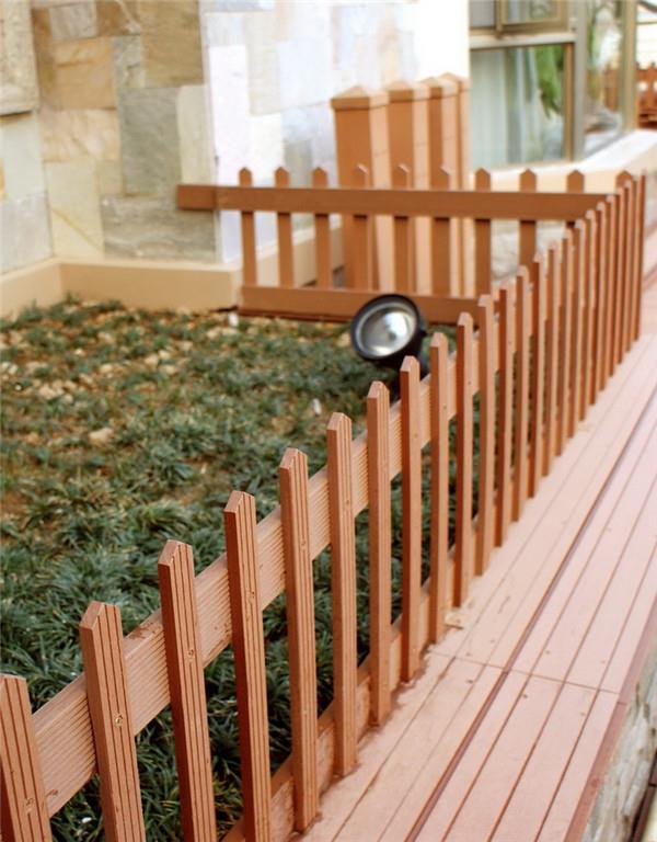 Low Maintenance Cheap Wpc House Fence And Gates