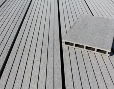 Deck de piso WPC